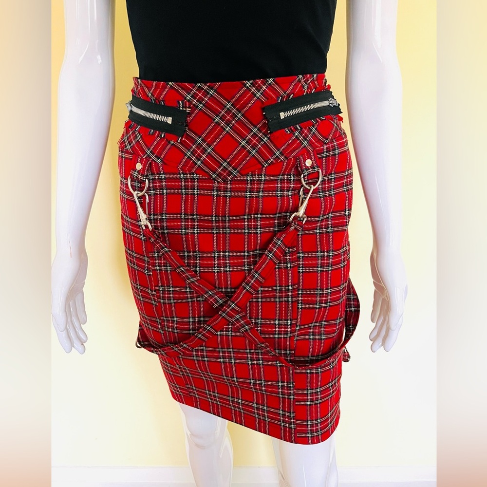 Lip Service Red Plaid Tartan Mini Skirt Punk Straps Zippers front pockets US L